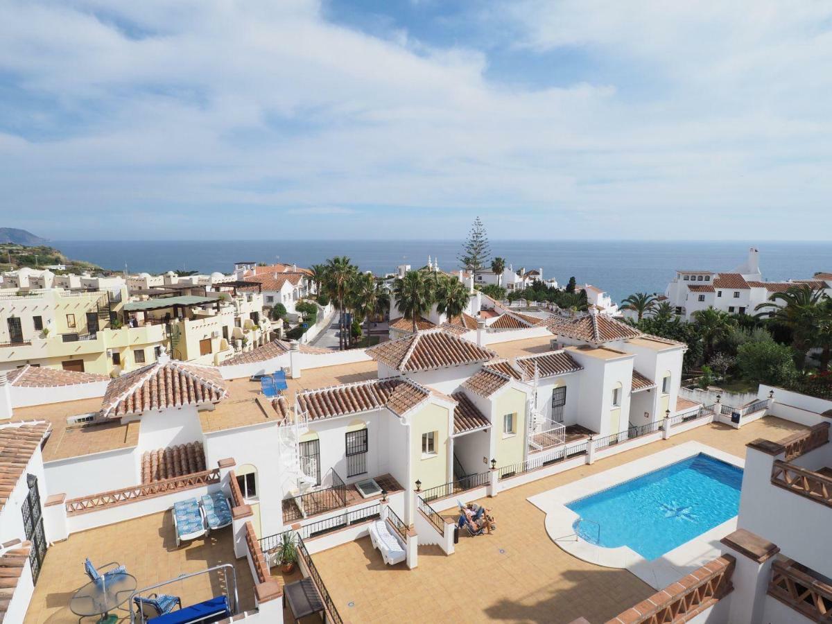 Nerja Paradise Rentals - Chimenea Apts Нерха Экстерьер фото